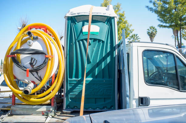 Portable Toilet Options We Offer in Eastpoint, FL
